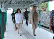 Ahmad Ali Jenguk Wakil Gubernur Sulteng Ma’mun Amir di RSUD Luwuk