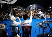 Dihadiri Ribuan Warga, Anwar-Reny Gaungkan 9 Program BERANI di Sidole