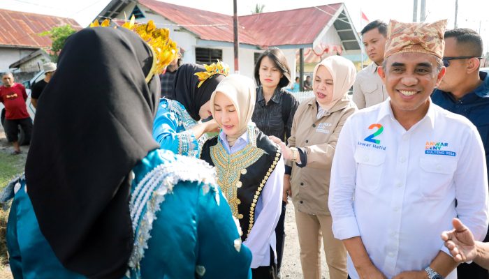 Anwar Hafid Komitmen Bangun RS Regional di Luwuk