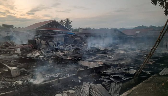 Pasar Sausu Terbakar, Kerugian Ratusan Juta