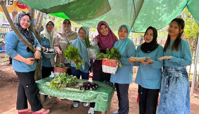 PT. CPM Gandeng Masyarakat Kembangkan Kebun Toga, Hasilnya Luar Biasa!