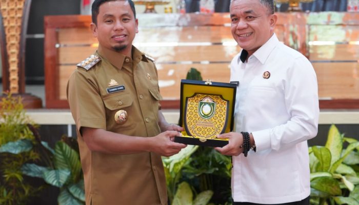 Kunjungan Wali Kota Palu ke Parepare, Fokus pada Revitalisasi Stadion dan Kerja Sama Daerah