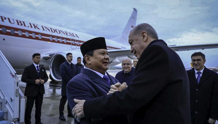 Lawatan ke Turkiye, Prabowo Disambut Hangat Presiden Erdoğan di Ankara