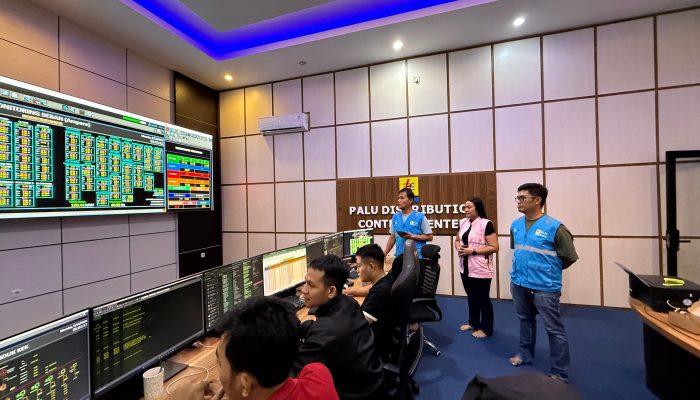 PLN Pulihkan Total Pasokan Listrik di Palu
