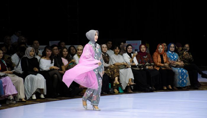 Dekranasda Sulteng Perkenalkan Batik Bomba di Rehearsal BTN Fashion Week Jakarta