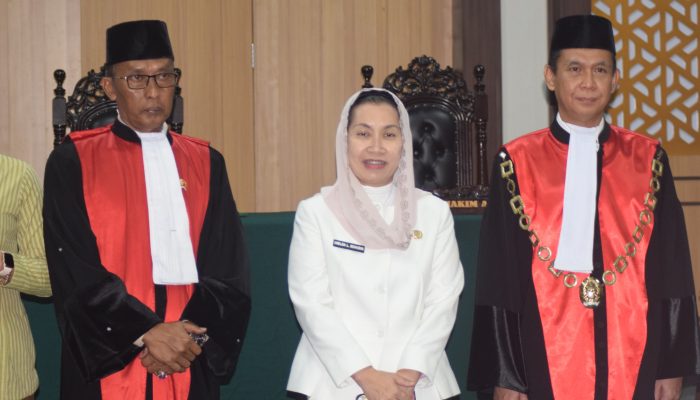 Ketua PN Palu Resmi Berganti, Wakil Wali Kota Hadiri Sidang Pelantikan