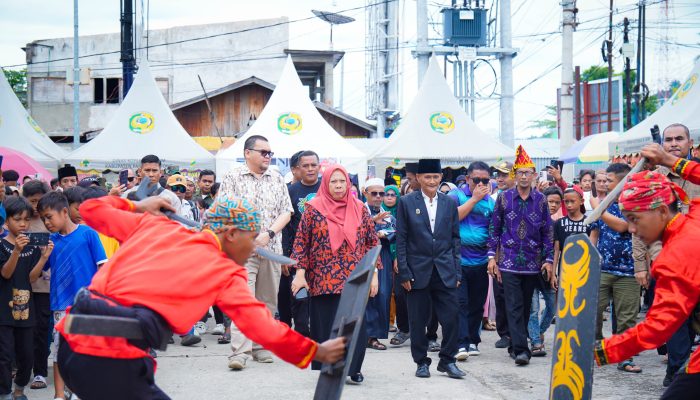 Wagub Sulteng Hadiri Puncak Hari Lalampa dan Parigi Utara Expo 2025