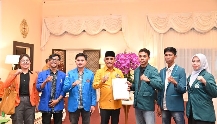 Gubernur Sulteng Terima Audiensi Presiden Mahasiswa, Bahas Aspirasi Lingkungan dan Beasiswa