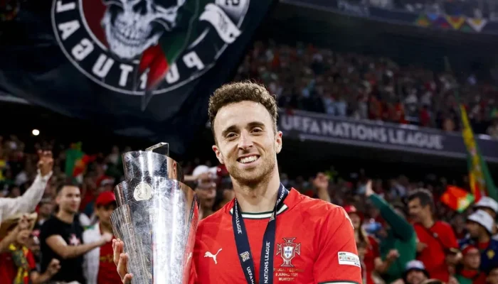 Penyerang Liverpool Diogo Jota Meninggal Dunia, Mobil Terbakar Usai Kecelakaan Tunggal