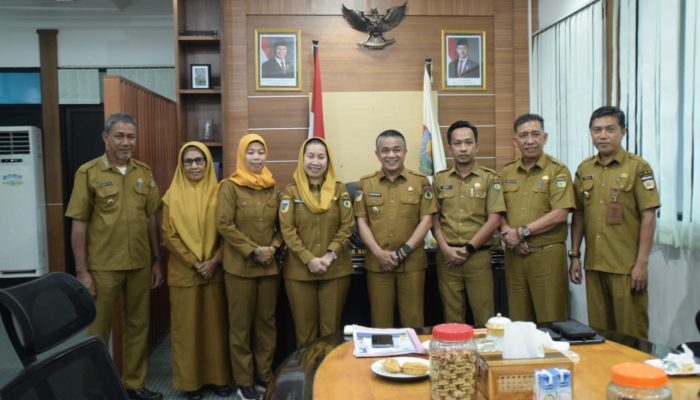 Wali Kota Palu Lepas Empat ASN Ikuti Program Magang Nasional