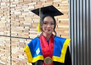 Wisudawan Terbaik FH Untad Ini Ternyata Jago Debat dan Basket!