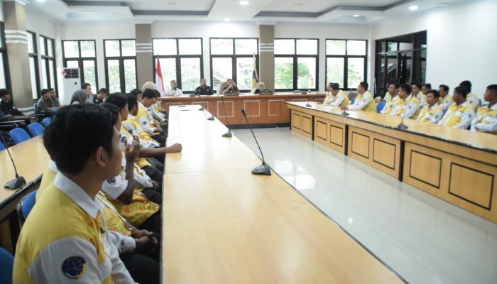 Wali Kota Palu Evaluasi Layanan Transpalu, Tegaskan Komitmen Tingkatkan Transportasi Publik