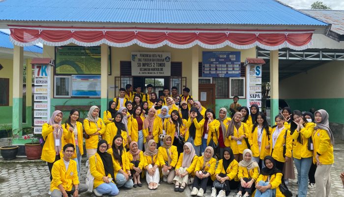 Mahasiswa UWN Sosialisasikan Kesehatan Gigi dan Bahaya Junk Food di SDN Tondo