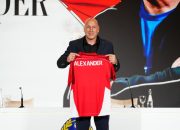 Dari Eropa hingga Amerika Latin, Ahli Teknik Belanda Ini Kini Tangani Sepak Bola Indonesia
