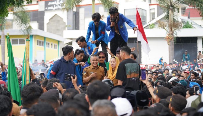 Dari Pajak UMKM hingga Shelter Ojol, Ini Hasil Dialog Wali Kota Palu dengan Massa Aksi