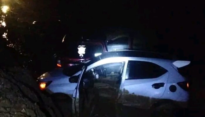 Longsor di Kebun Kopi, 9 Kendaraan Tertimbun