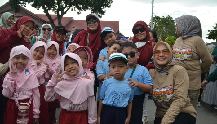 Gebyar PAUD 2025 Resmi Dibuka, Bunda Diah Tekankan Pentingnya Pendidikan Sejak Dini
