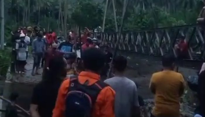 Banjir Landa Desa Tosale, 81 KK Terdampak, Satu Jembatan Putus