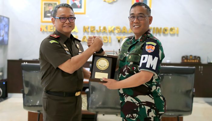 Kejati Sulteng Terima Audiensi Danpuspomad, Bahas Sinergi Lintas Lembaga