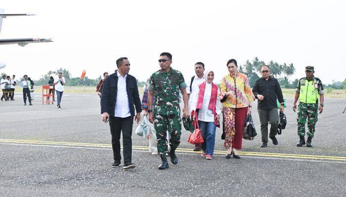Gubernur Sulteng dan Pangdam XXIII/Palaka Wira Tiba di Morowali, Hadiri HUT ke-12 Kabupaten Morowali Utara