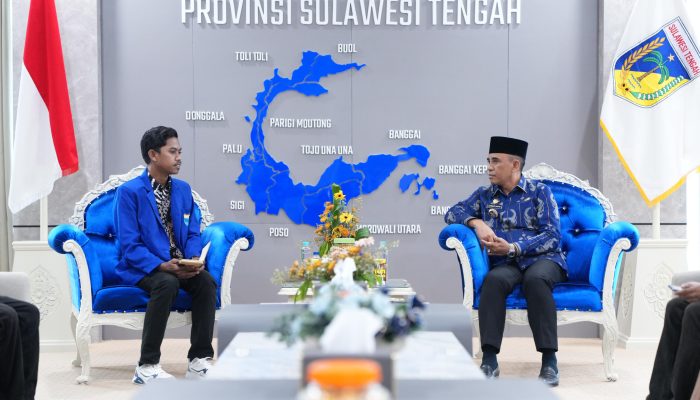 Gubernur Anwar Hafid Dukung Inisiatif PMII Sulteng Bentuk Desa Literasi dan Taman Baca Masyarakat