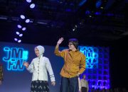 Tenun Bomba Donggala Jadi Sorotan di JMFW 2026, Ketua Dekranasda Sulteng Curi Perhatian