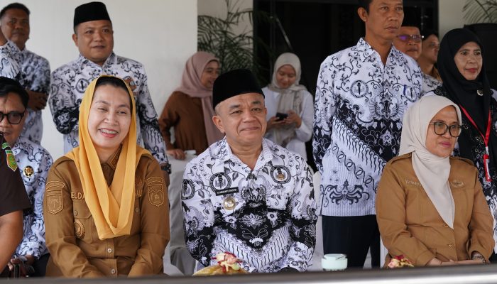 HUT ke-80 PGRI, Wali Kota Palu Janji Perjuangkan Kesejahteraan Guru