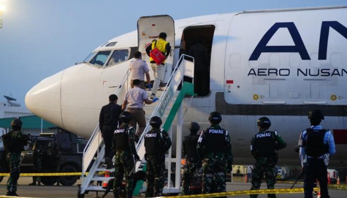 Jet Tempur Sukhoi Paksa Pesawat Asing Mendarat di Morowali