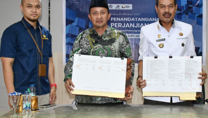 Bupati Ilham Lawidu Teken Kerja Sama OP4D bersama DJP dan DJPK Kemenkeu