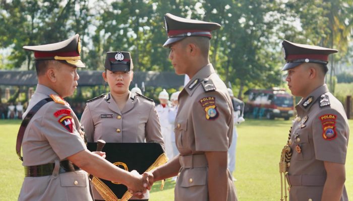 Tiga Siswa Diktukba Polri Angkatan 53 Raih Predikat Terbaik
