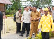 Didampingi Gubernur Anwar Hafid, Menbud Resmikan Laboratorium Megalitik Vatunonju