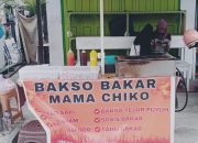 Kuliner Lokal Ampana Kota, Bakso Bakar Mama Chiko Tetap Eksis Sejak 2024