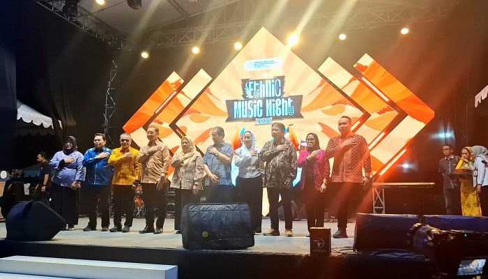 Panggung Musik Tradisi Digelar di Palu, Fadli Zon Apresiasi Kekayaan Budaya Sulteng
