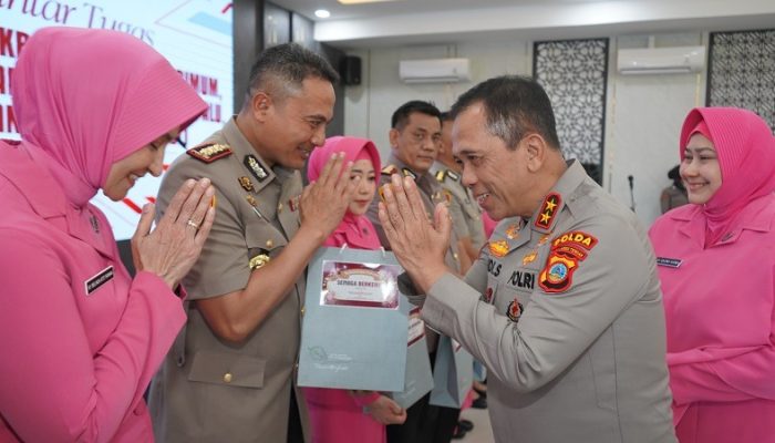 Kapolda Sulteng Hadiri Pengantar Tugas dan Sertijab Kapolres di Polda Sulteng