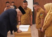 Hadianto Rasyid Lantik Komisaris dan Direksi Baru BUMD PT Bangun Palu