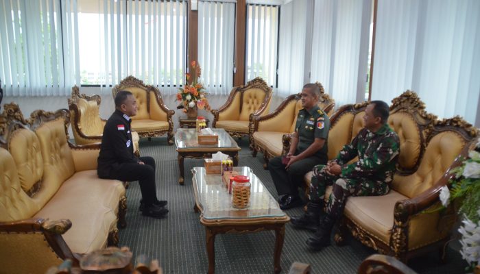 Wali Kota Palu Sambut Silaturahim Kasetum Kodam XXIII/Palaka Wira