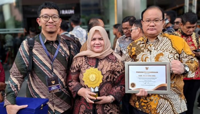Keaktifan BPJS Kesehatan Tembus 95 Persen, Touna Raih Kategori Utama di UHC Awards 2026