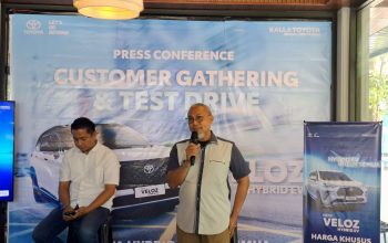 Kalla Toyota Gelar Customer Gathering dan Test Drive New Veloz Hybrid EV di Palu