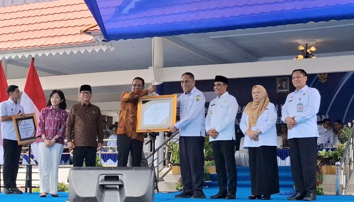 Pemkab Buol Raih Penghargaan Posbakum Desa/Kelurahan Dari Kemenkum RI