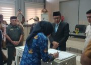 Lantik Puluhan Pejabat, Bupati Ilham Lawidu: Jalankan Amanah dengan Integritas