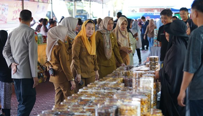 Wawali Palu Apresiasi Pasar Murah Polresta untuk Bantu Masyarakat