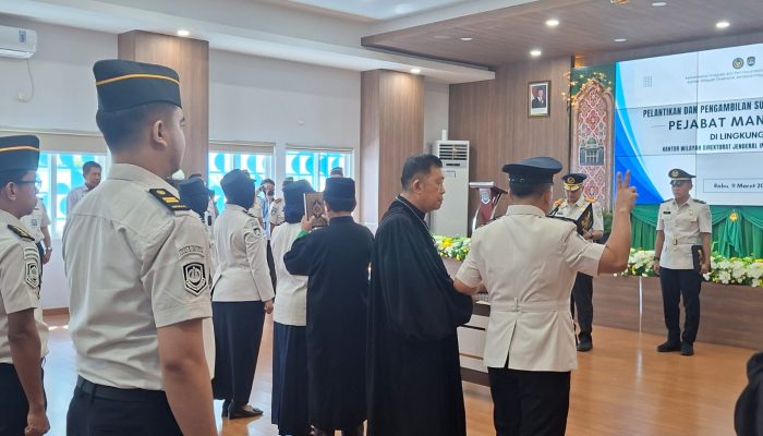 Kanwil Imigrasi Sulteng Lantik 5 Pejabat Manajerial, Perkuat Pelayanan Publik