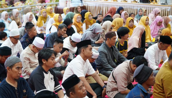 Wali Kota Palu Gelar Bukber dengan Tokoh Pemuda, Perkuat Sinergi Bangun Daerah