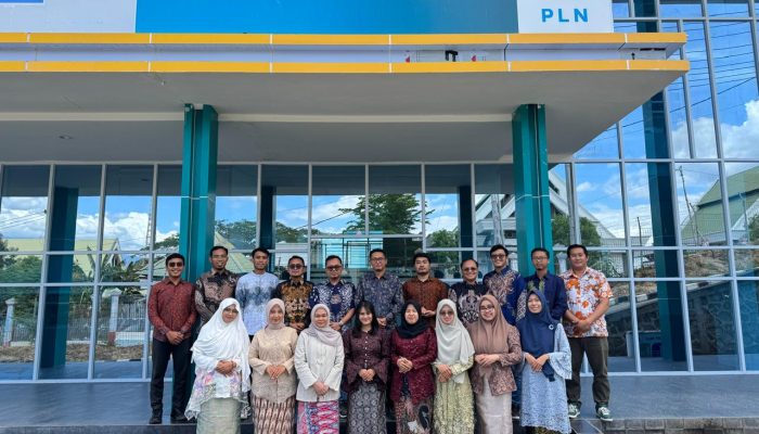 Hari Kartini Jadi Ajang Kebersamaan Pegawai PLN UPT Palu