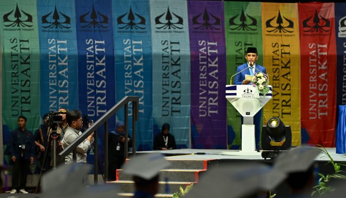 Anwar Hafid di Wisuda Trisakti: Gelar Sarjana Adalah Kontrak Sosial untuk Kemanusiaan