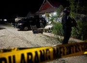 Densus 88 Ringkus 8 Terduga Teroris Jaringan MIT di Parimo dan Poso