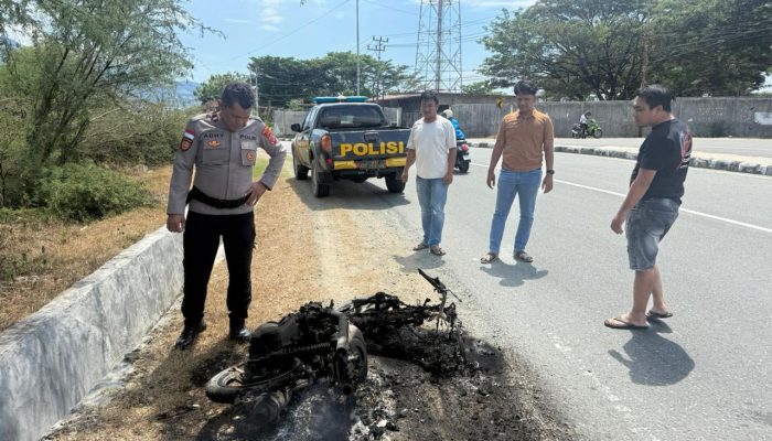 Aksi Pencurian Gas 3 Kg Digagalkan, Motor Pelaku Dibakar Warga