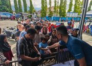 Suasana Hangat Warnai Penyerahan Daging Hewan Kurban di Mako Polresta Palu