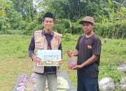 Pemuda Cendekia Society.Id Tebar Kepedulian, Salurkan Daging Kurban di Desa Talaga