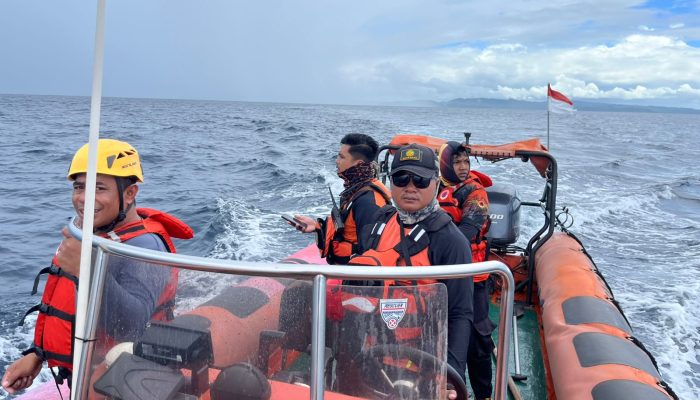 Nelayan Long Boat Mati Mesin di Perairan Bokan Kepulauan Berhasil Diselamatkan Tim SAR